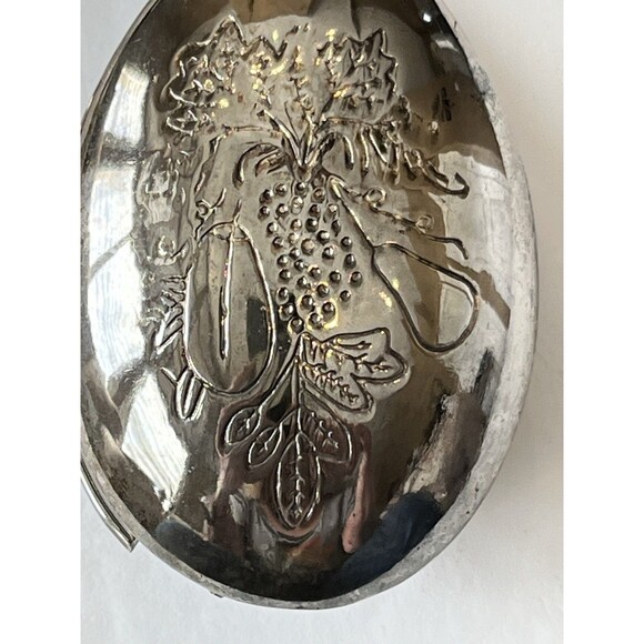 Vintage Italian Scissor Tongs Silverplate Fork and Spoon shape Fruit design - Picture 3 of 8